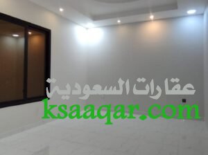شقة للإيجار في الخبر – تشطيب ممتاز