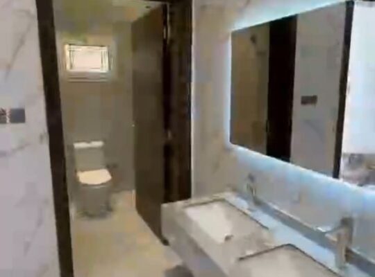 المدينه المنورة دور  للايجار حي العزيزيه