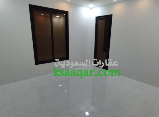 شقة للإيجار في الخبر – تشطيب ممتاز