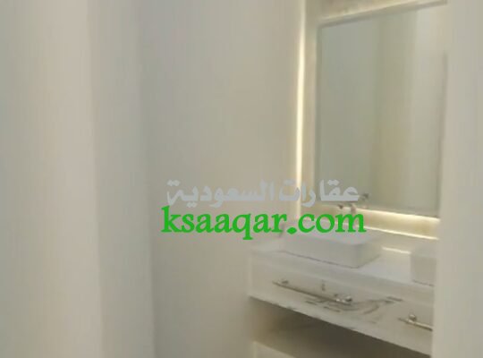 فيلا دوبلكس زاوية للبيع موقع مميز