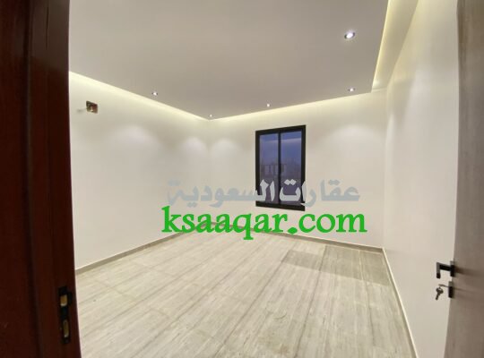 تاون هاوس 300م بحي طويق