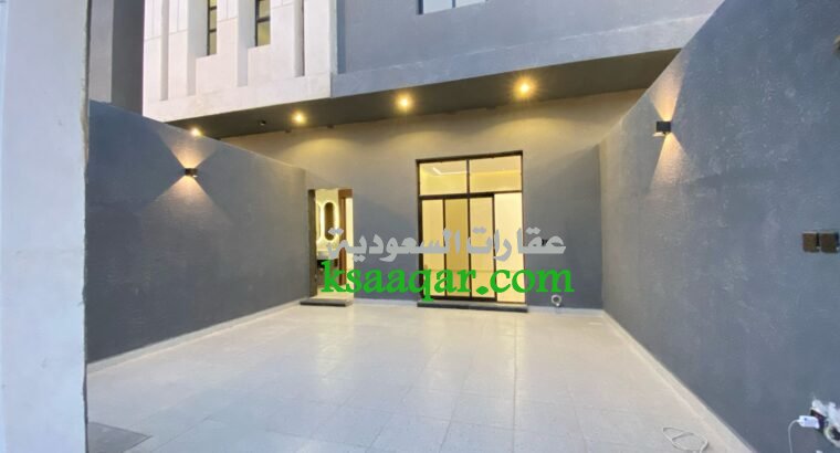 تاون هاوس 300م بحي طويق