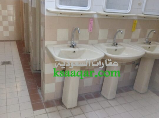 غرف عزاب للايجار