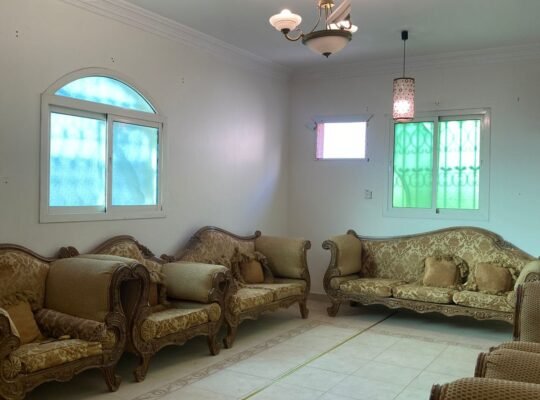 شقة للإيجار في حي الحمراء شهري٣٢٠٠