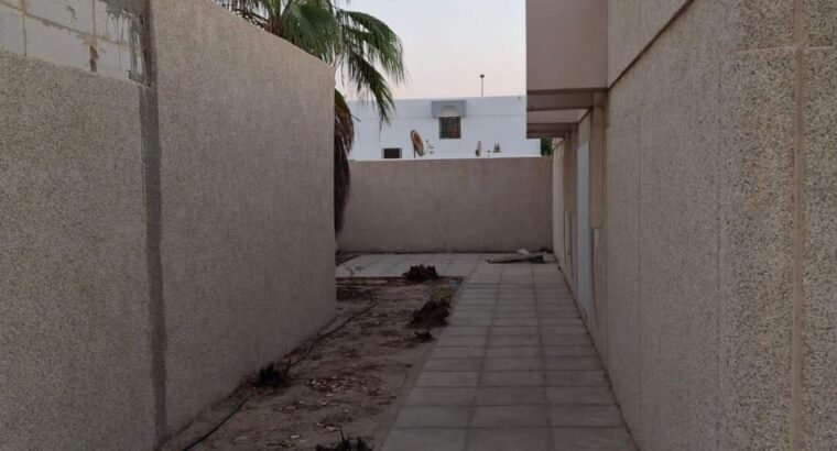 دور ارضي للبيع في حويلات الجبيل