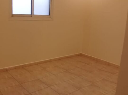 شقه للبيع قريبه للحرم بسعر صيده