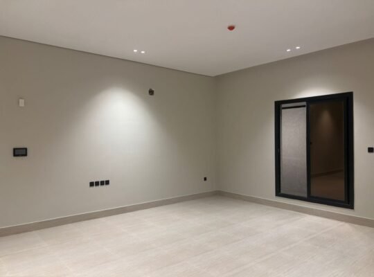 شقة جديدة حي الرمال