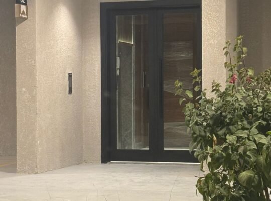 شقة جديدة حي الرمال